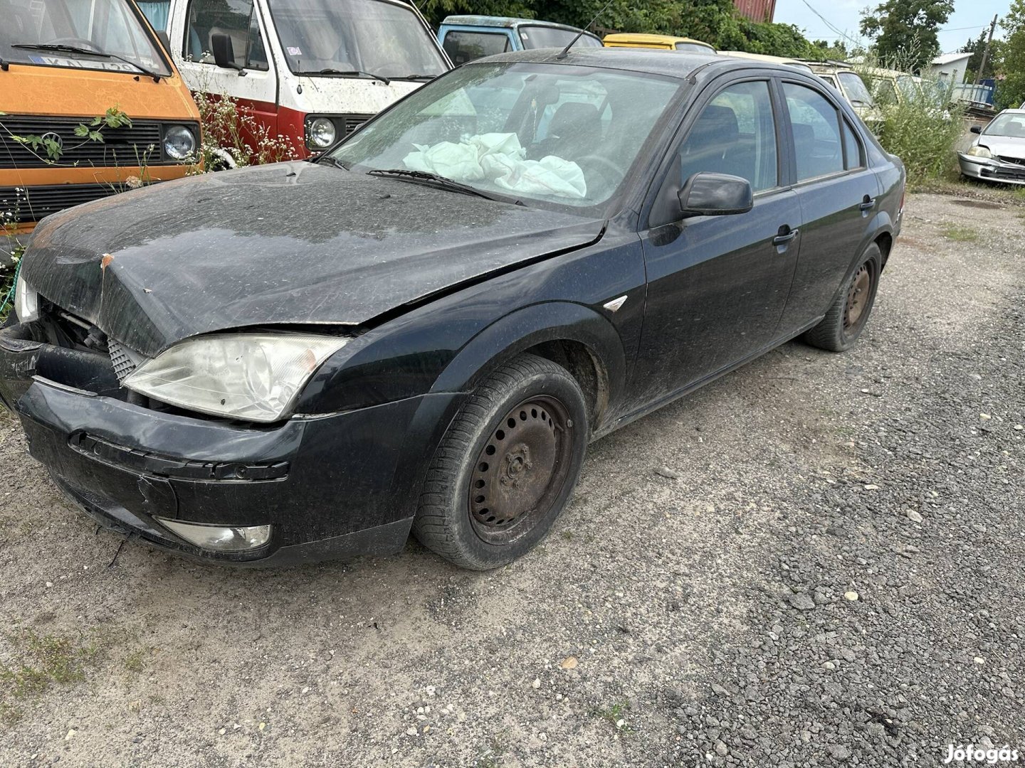 Ford mondeo bontott alkatrészei eladók  2.0 d 