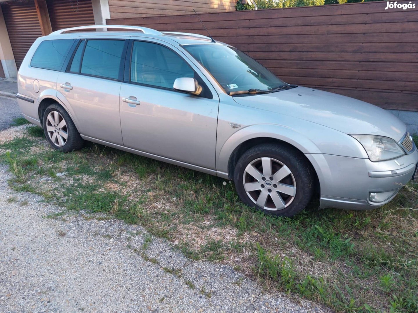 Ford mondeo ghia 