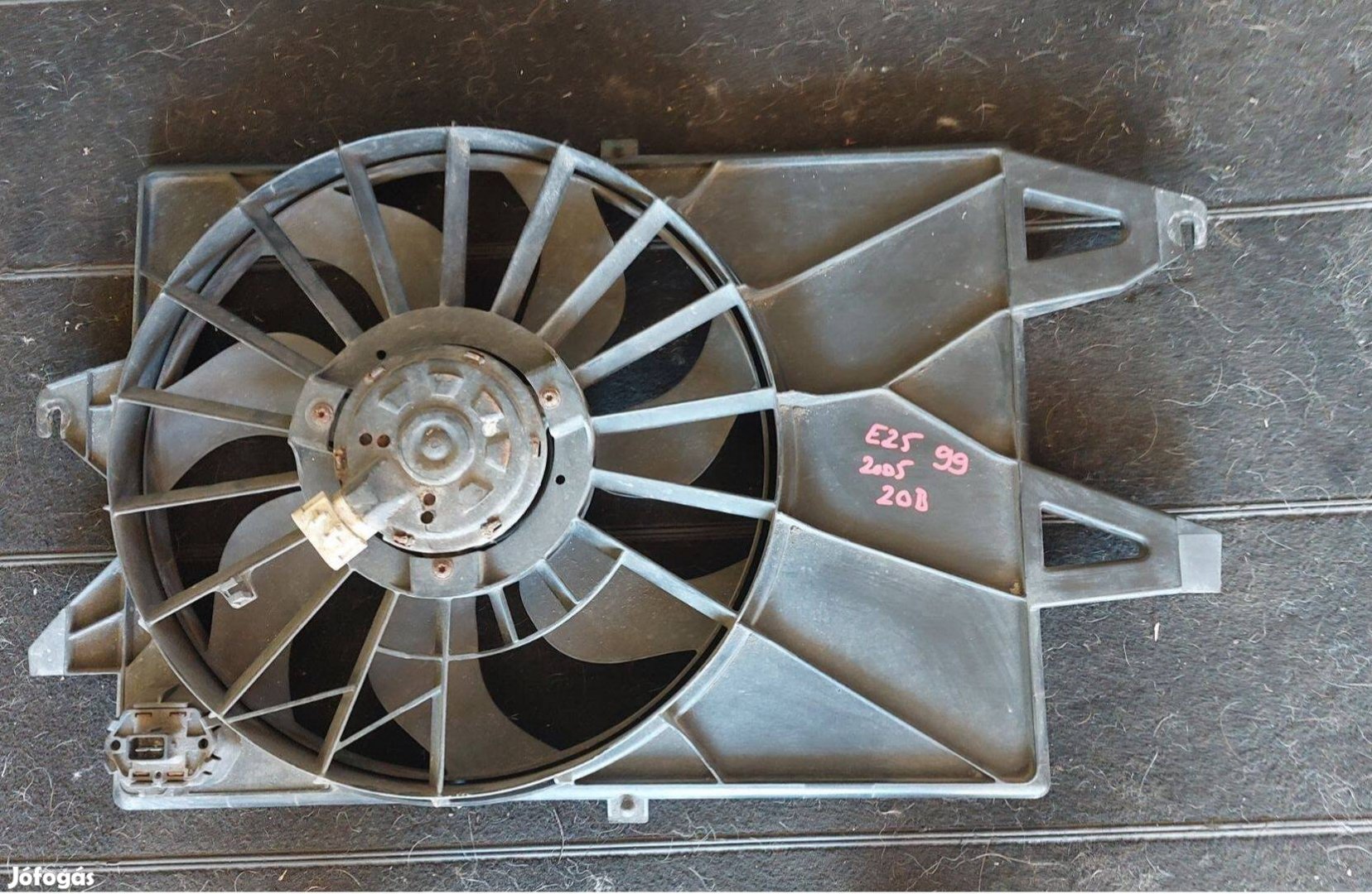 Ford mondeo mk3 1.8 vagy 2.0 benzines hűtőventilátor