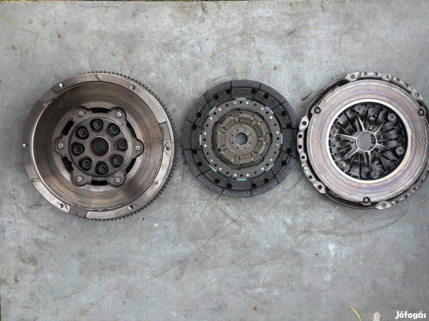 Ford mondeo mk3 2001-2007 2,0TDCI LUK415016810 kettős tömegű lendkerék