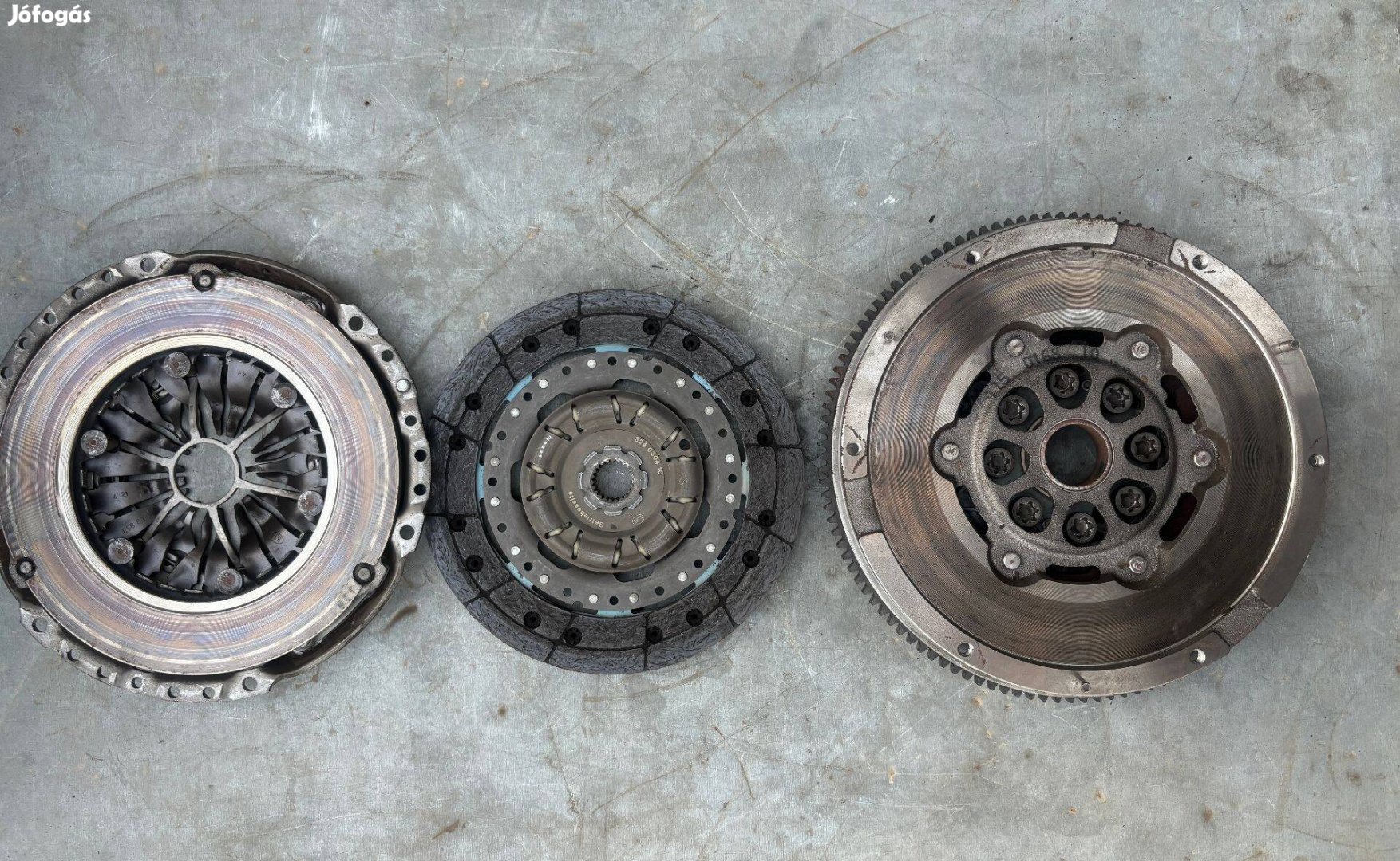 Ford mondeo mk3 2001-2007 2,0TDCI LUK415016810 kettős tömegű lendkerék