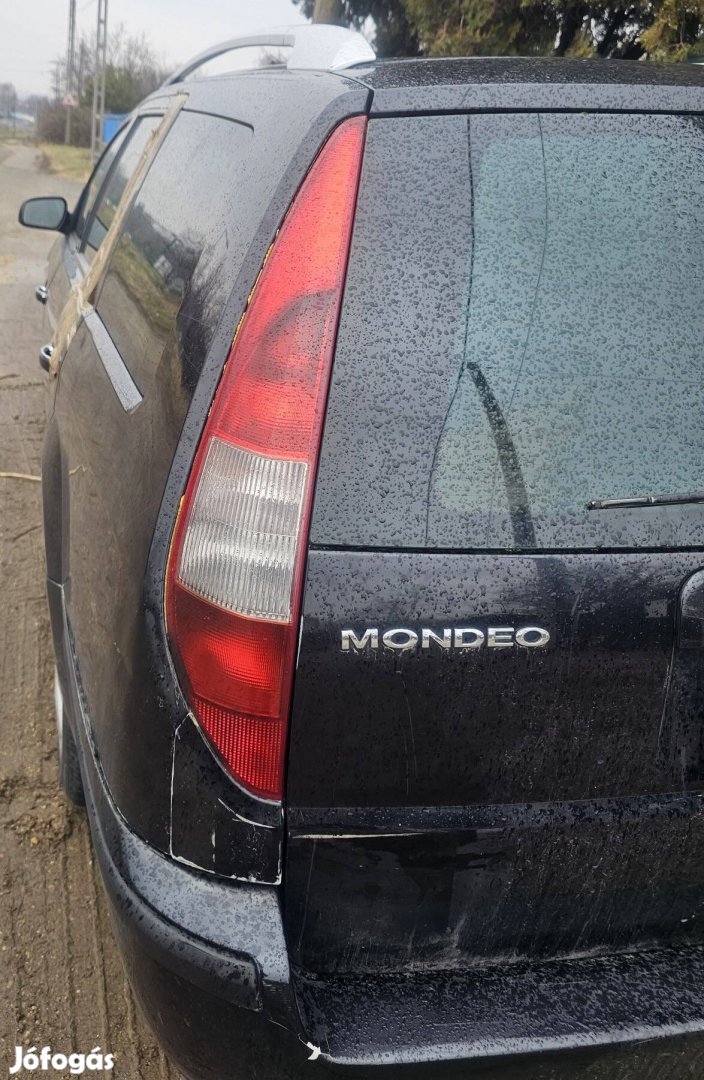 Ford mondeo mk3 kombi hátsó lámpa 8000