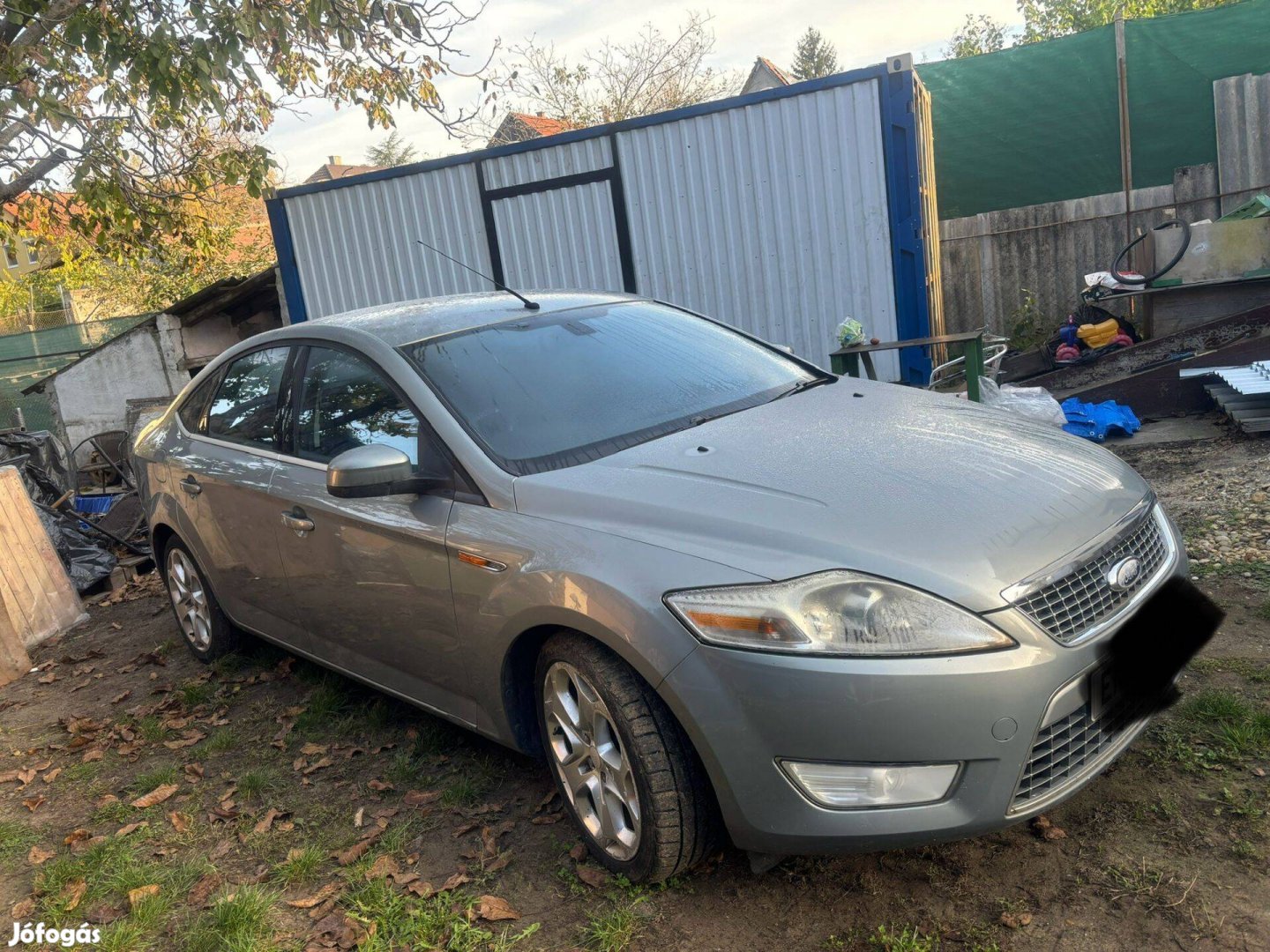 Ford mondeo mk4 első lökhárító héj T6 színkód szép állapotban