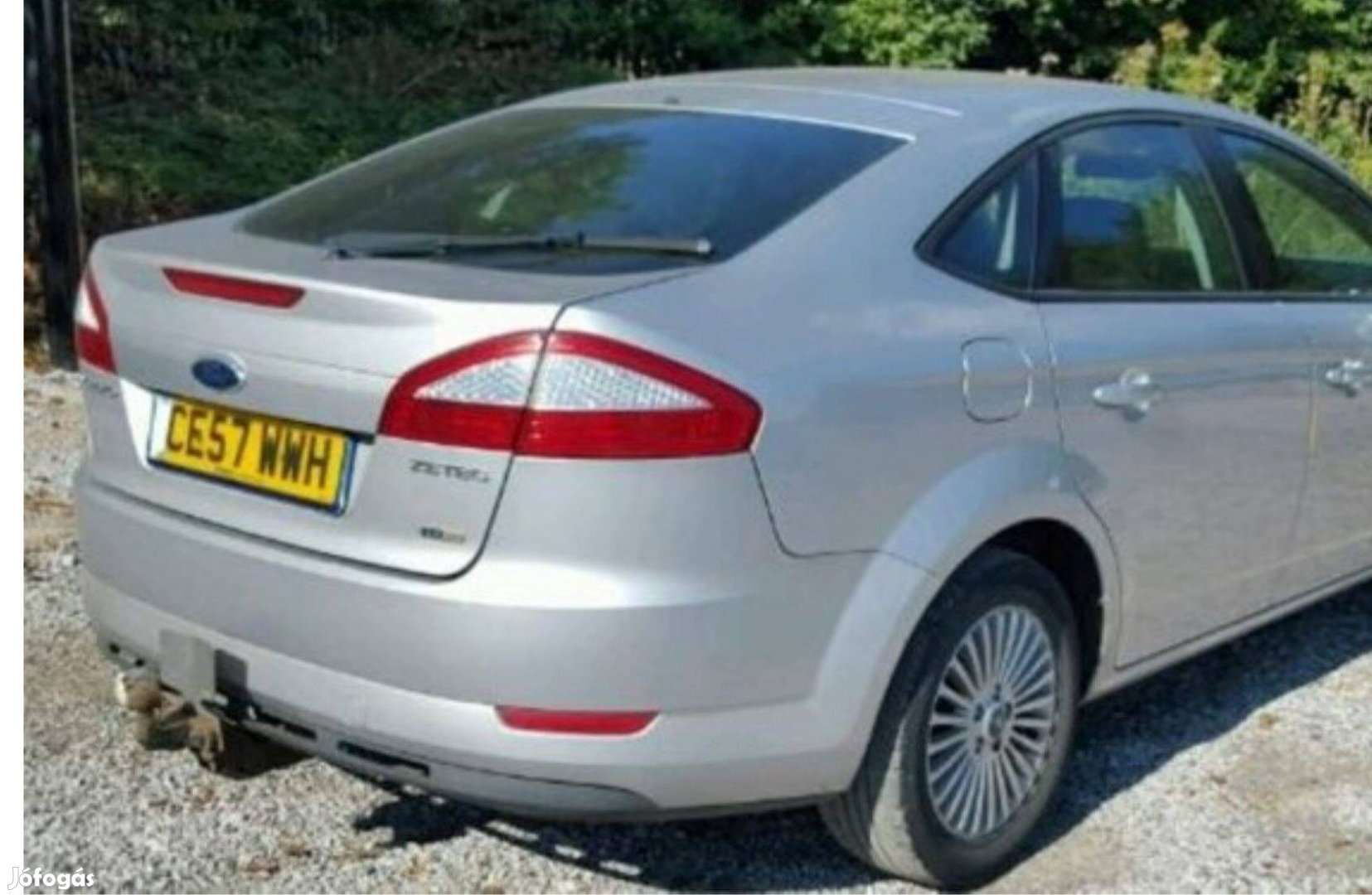 Ford mondeo mk4 vonóhorog 5 ajtós ferde hátú 2007-2014