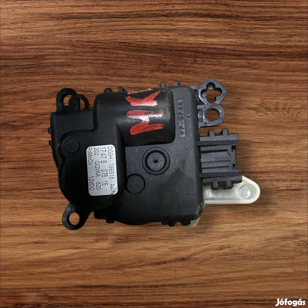 Ford mondeo mk5 belső ventilátor motor 