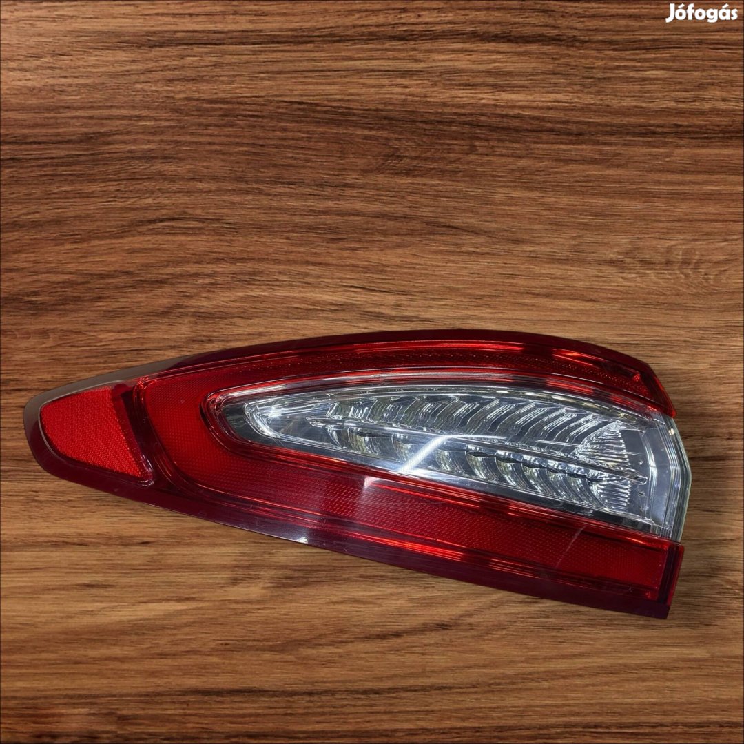 Ford mondeo mk5 jobb hátsó 5 ajtós lámpa HB 
