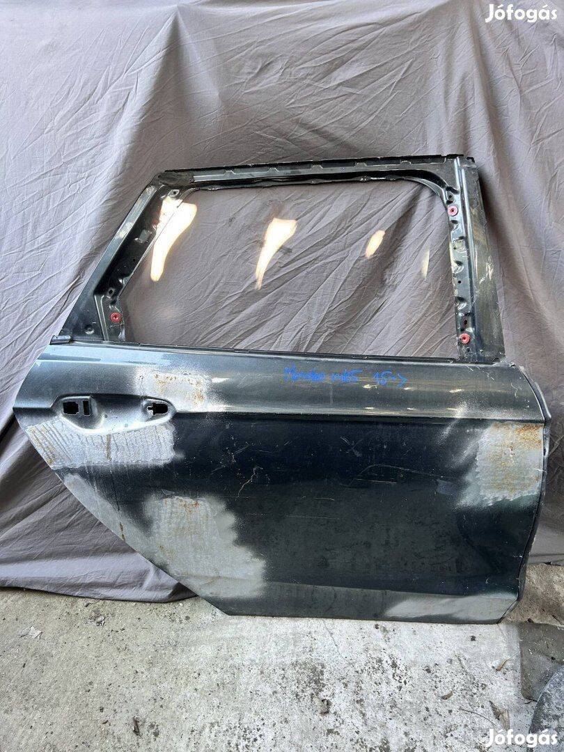 Ford mondeo mk5 kombi jobb hátsó ajtó javított
