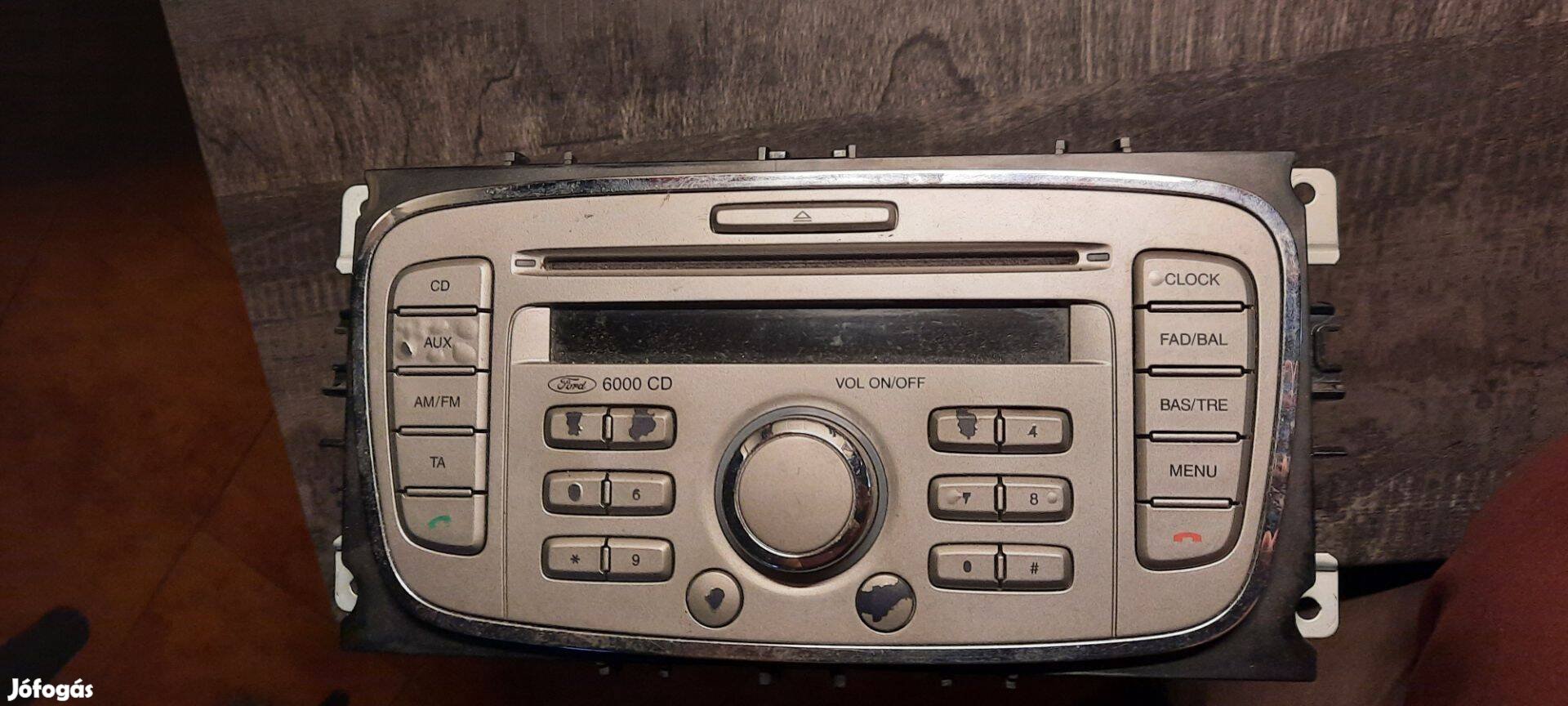 Ford rádió-cd lejátszó focus,c-max,mondeo,transit stb