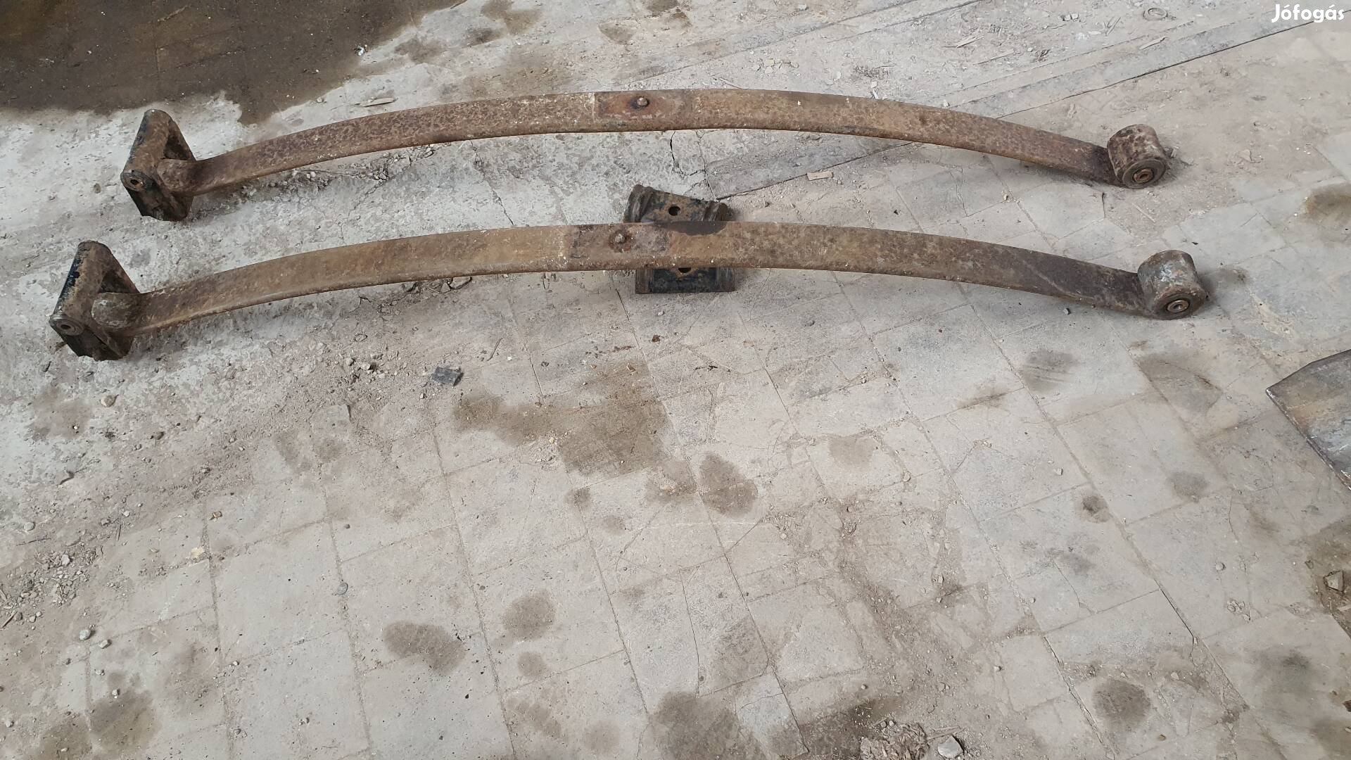 Ford rogó..25.04