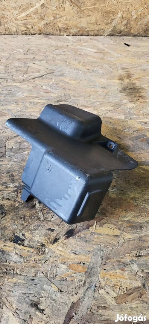 Ford transit Tranzit 06- Ablakmosó tartály takaró védő