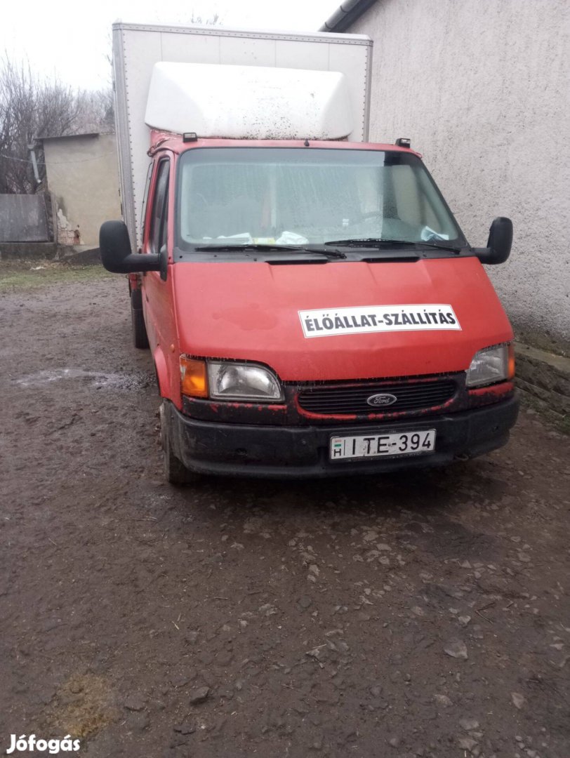 Ford transit dobozos dupla kerekes 6 személyes