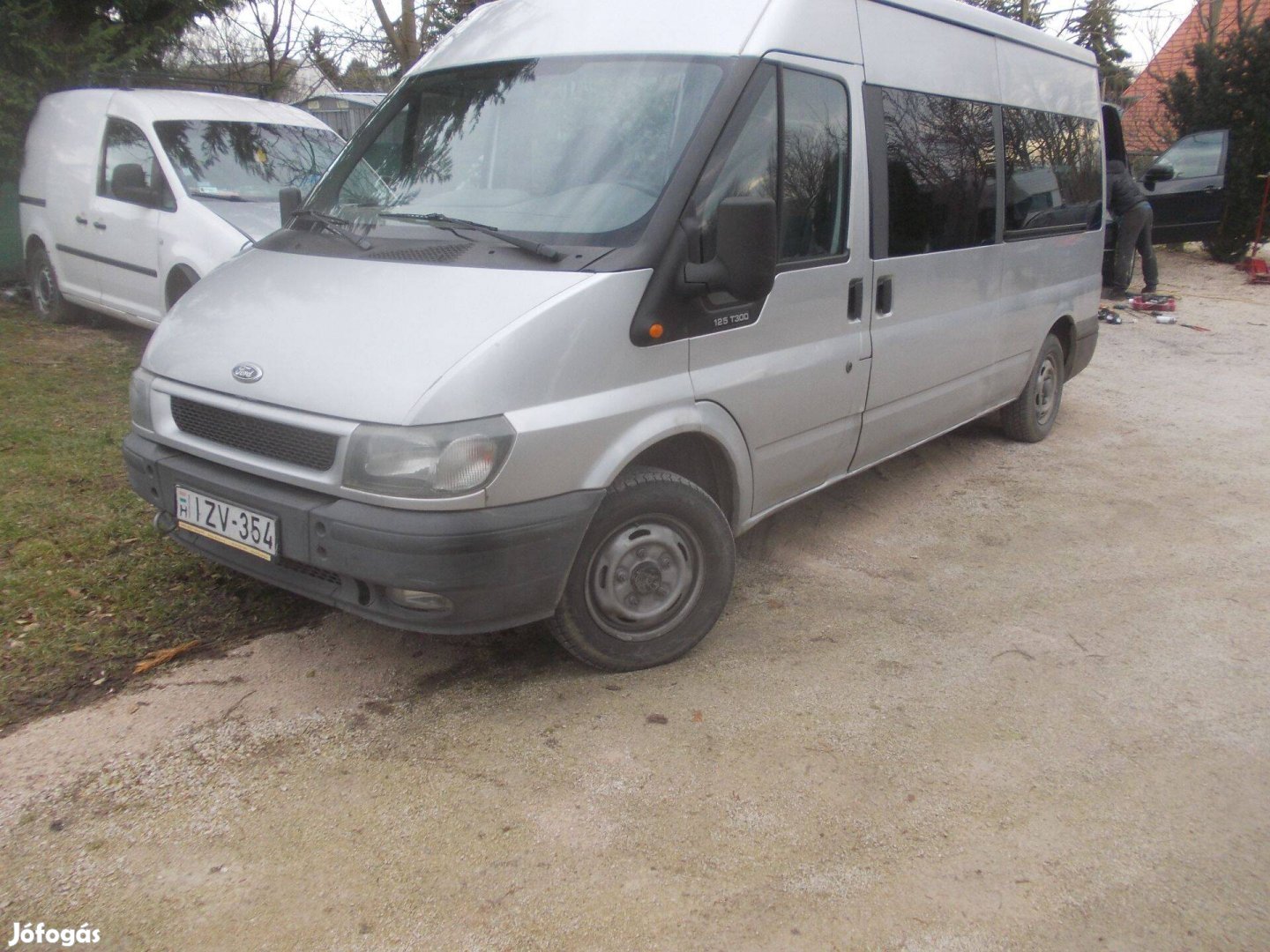 Ford transit eladó 9 személyes