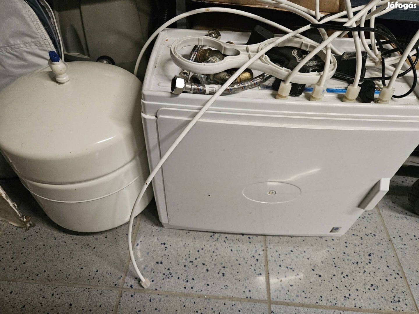 Fordított ozmózis elven működő víztisztító berendezés. Áron