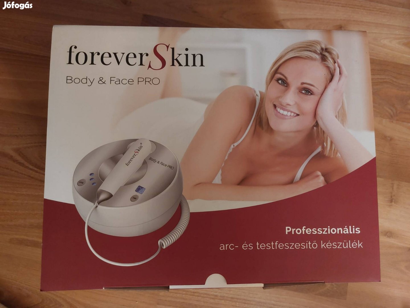 Forever Skin ránctalanító bőrfeszesítő készülék + aktivátor gél