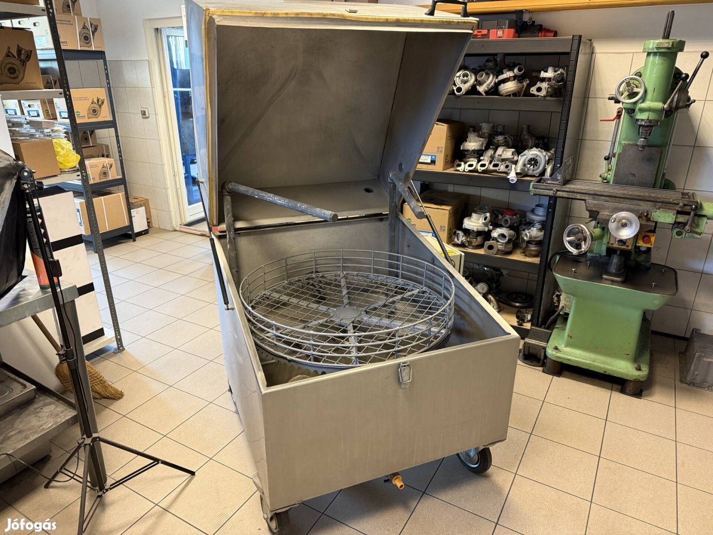 Forgó kosaras alkatrész mosó