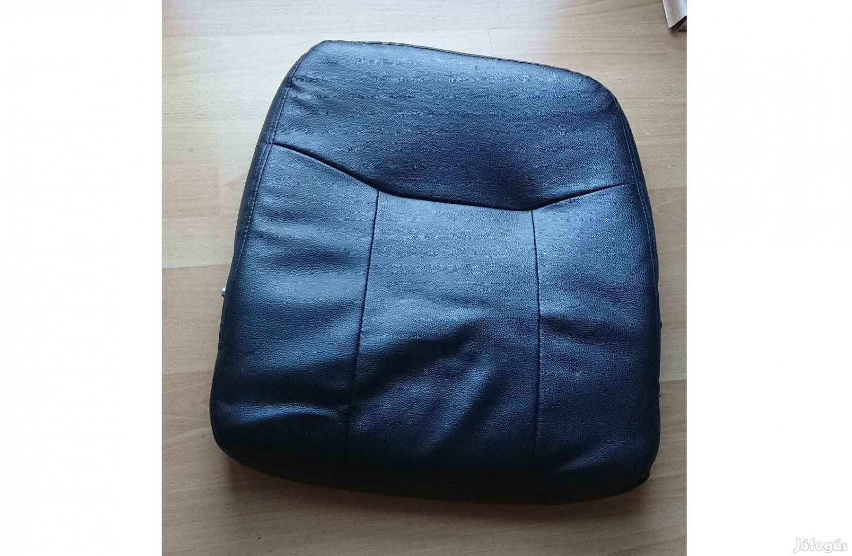 Forgószék háttámla 2 000 Ft