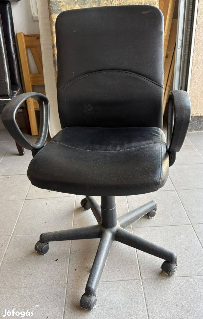 Forgószékek eladók