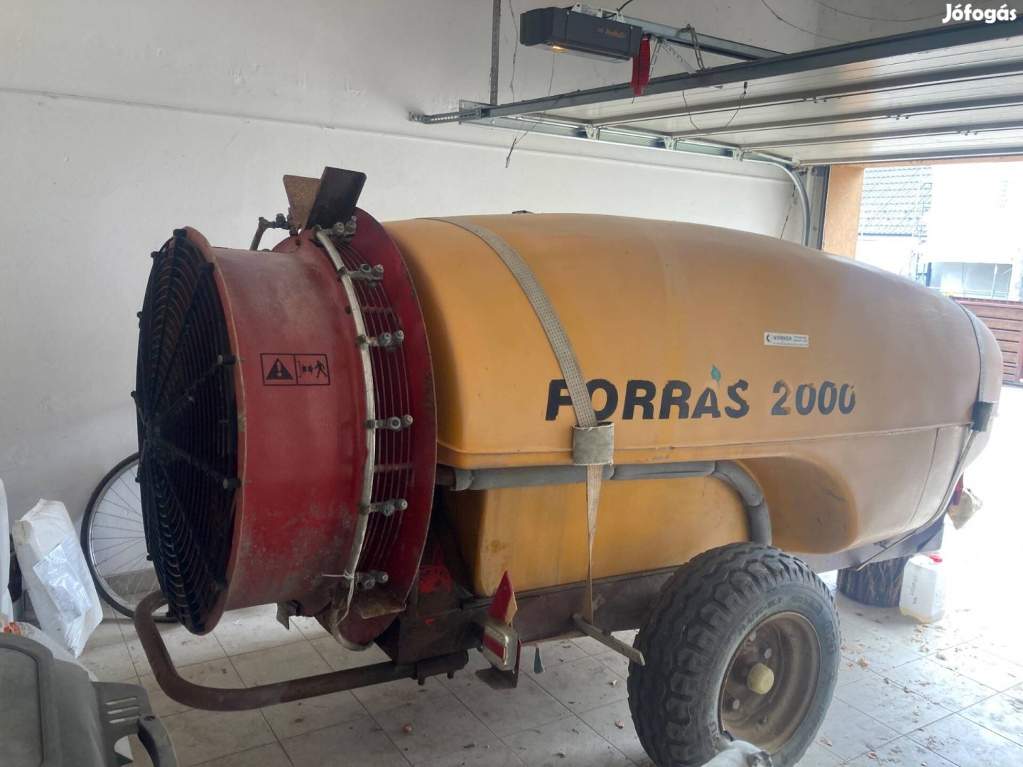 Forrás 2000 Axi