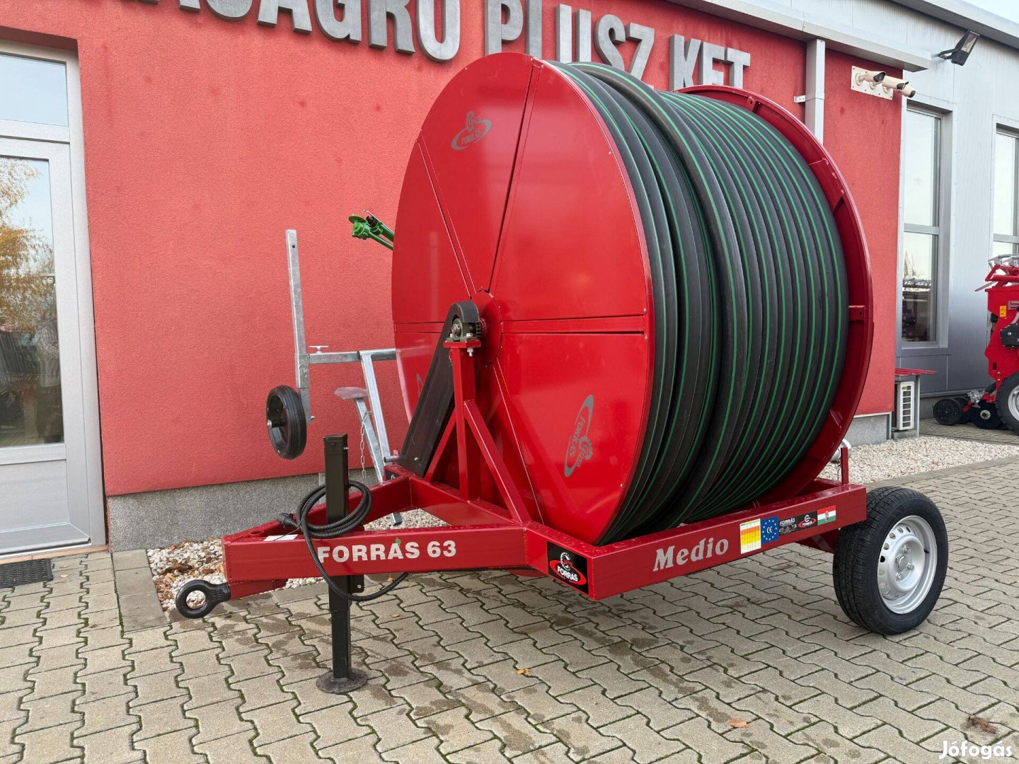 Forrás öntöződobok öntöző konzolok készletről 2025-ös áron !