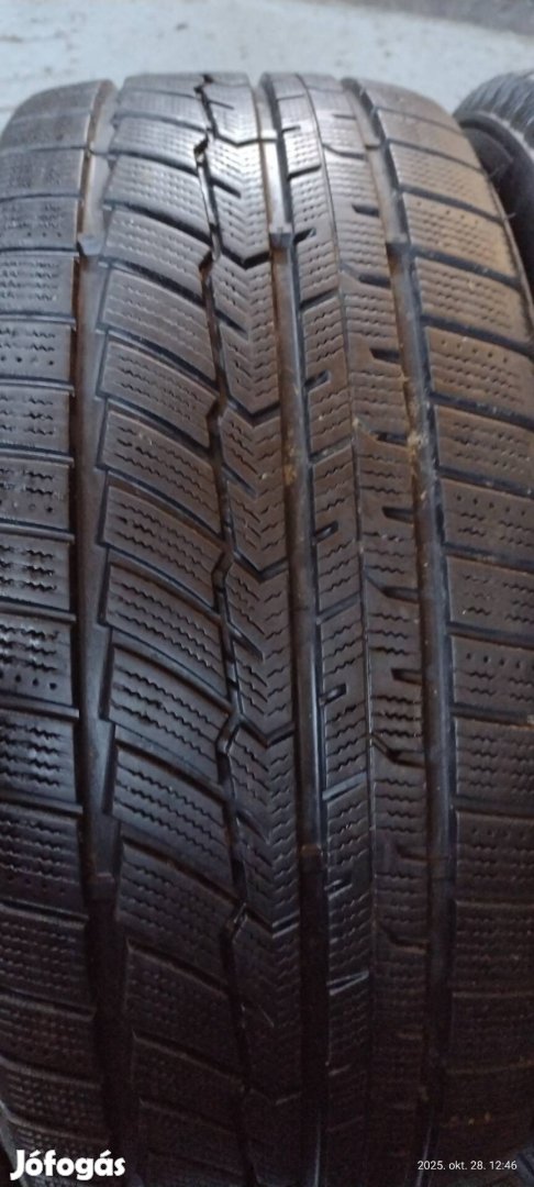 Fortune 205/55R16 téli gumik eladóak 7mm profillal