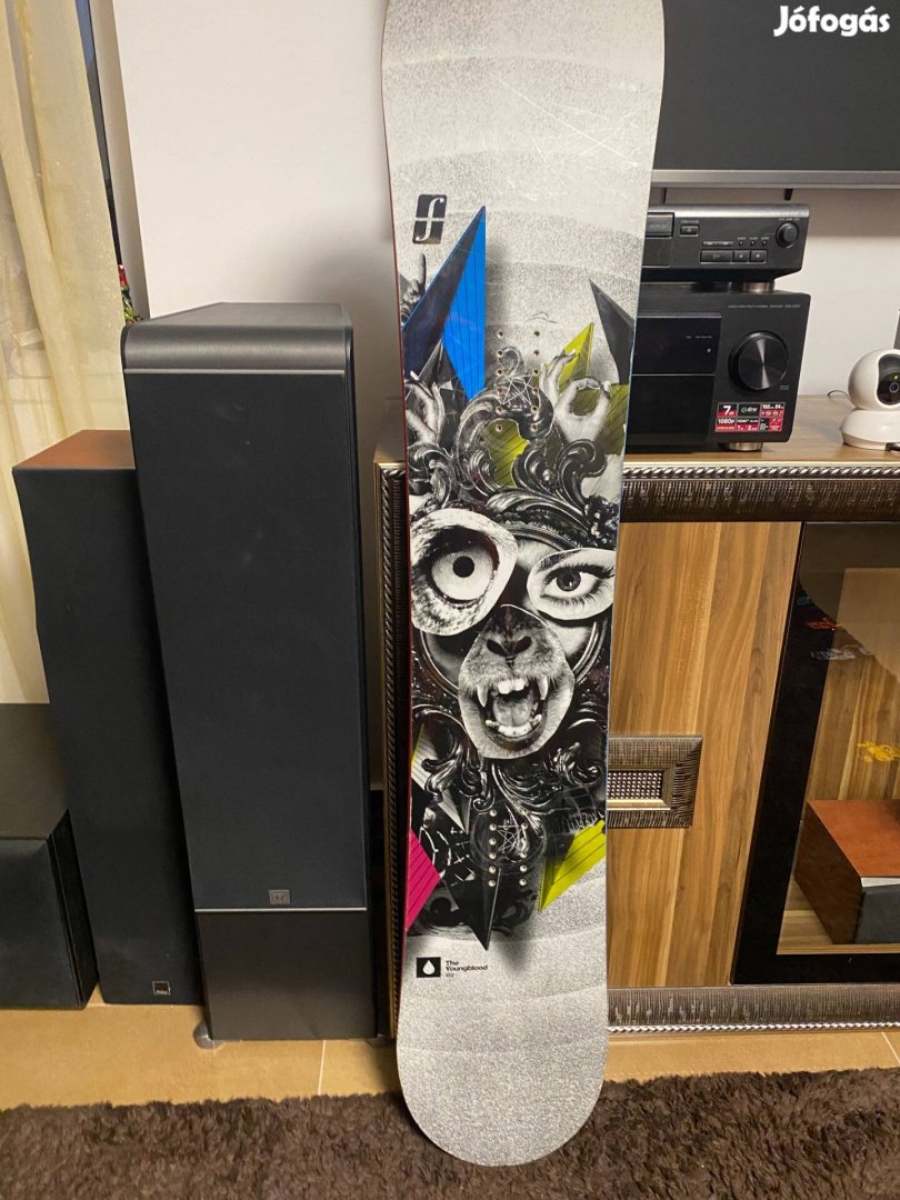 Forum snowboard Youngblood 152