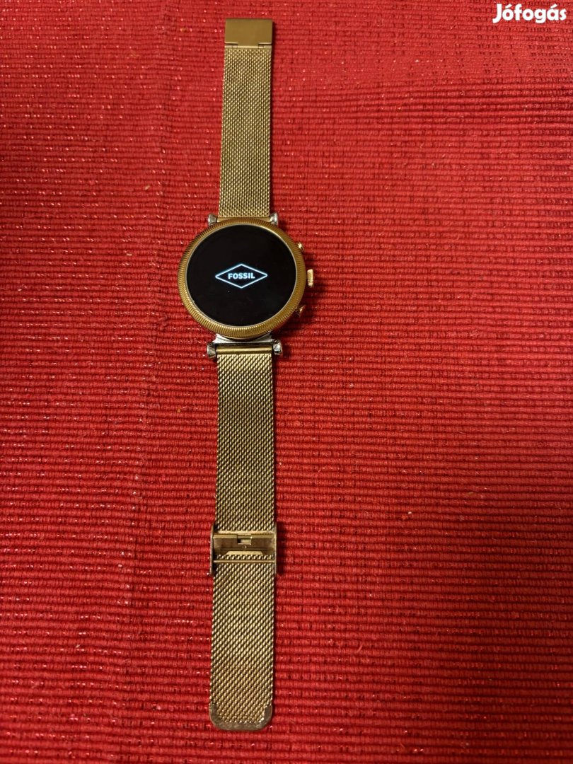 Fossil okosóra smartwatch női