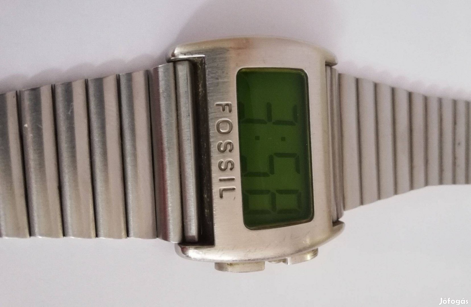 Fossil vintage LCD kijelzős karóra
