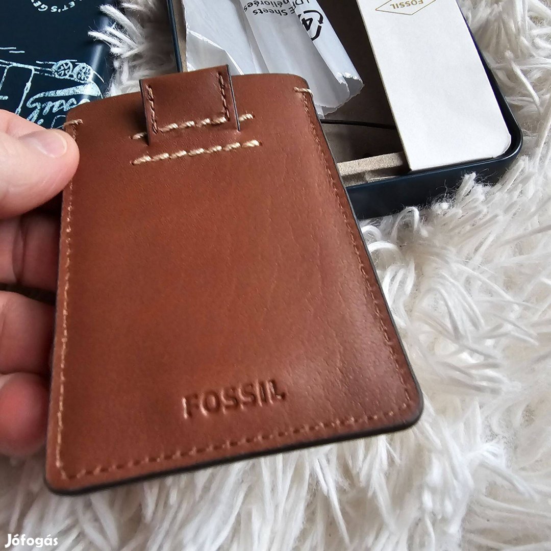 Fossil westover tab cc pénztárca fém dobozában