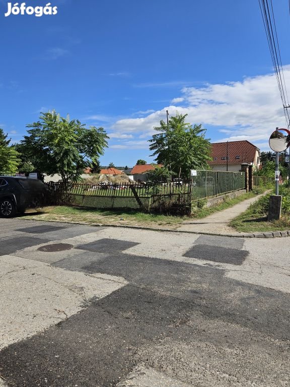 Fót, Németh K. utca, 1716 m2-es, telek