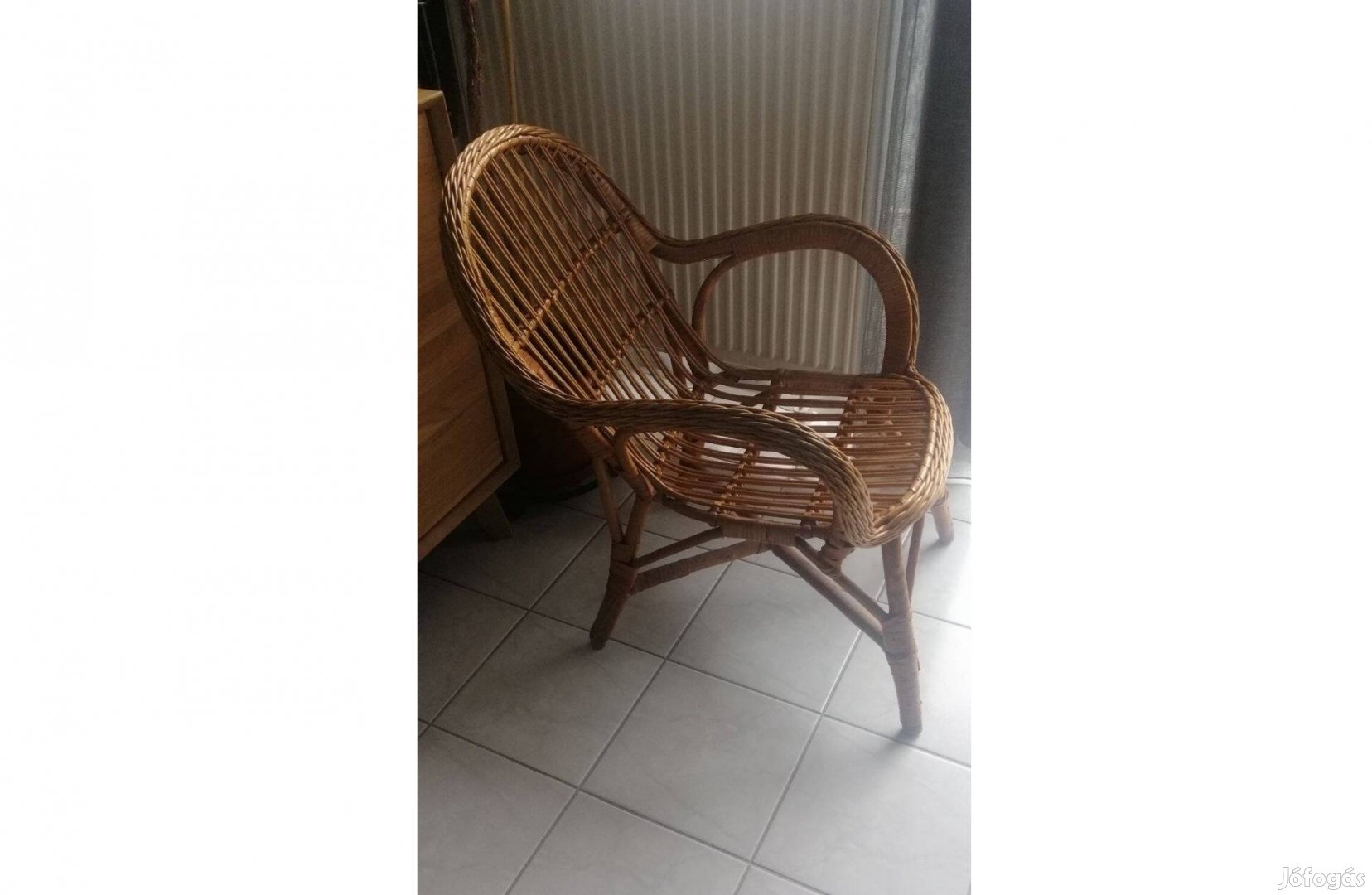 Fotel karos szék lakkozott fűzvessző ,népművészeti mestertől minőségi