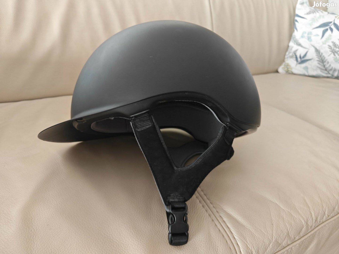 Fouganza 520 lovagló kobak, 58-as méret