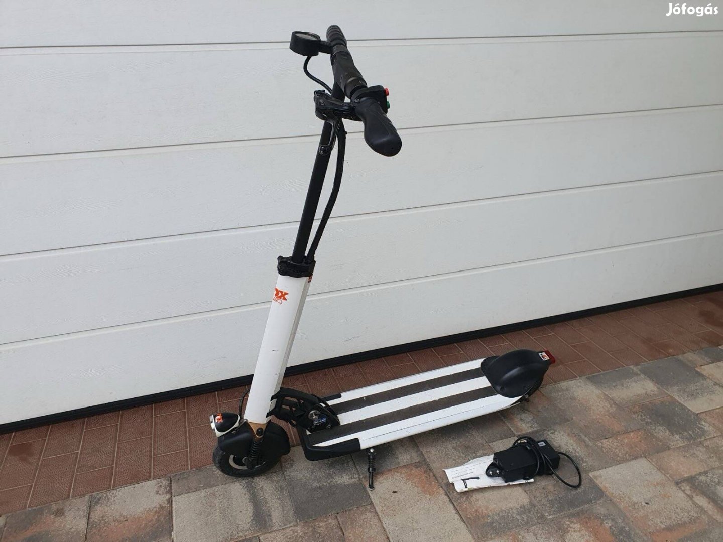 Fox W-Tec Tenmark e-roller elektromos roller e-scooter