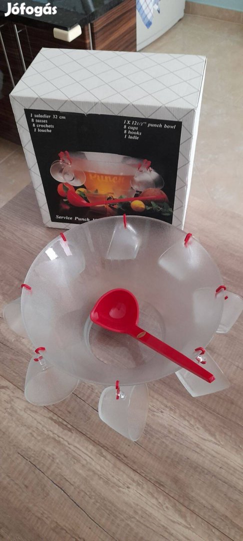 Francia bólés vagy puncsos készlet, 8 poharas., teljesen