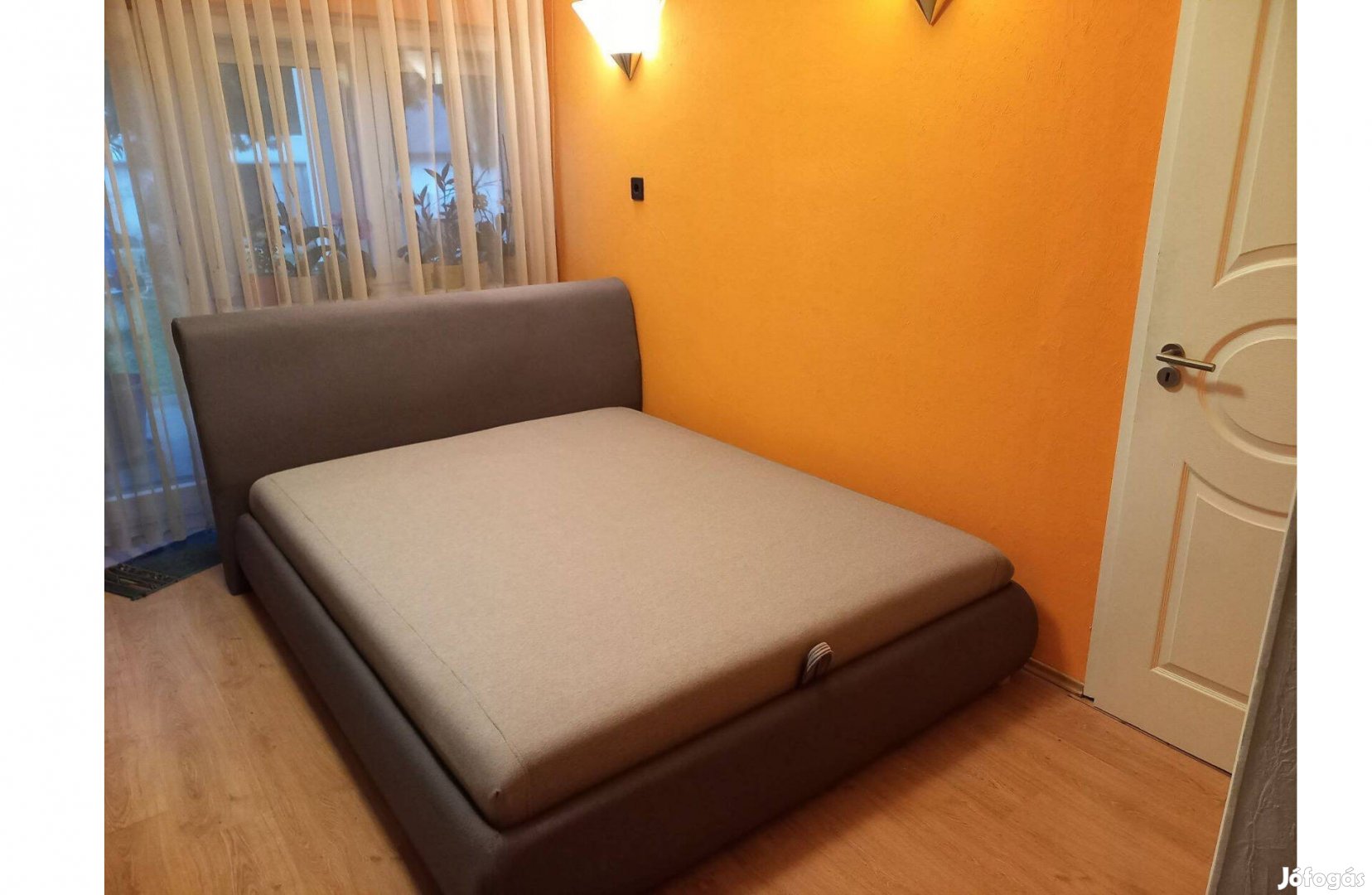 Franciaágy ágyneműtartóval Újszerű 160x200