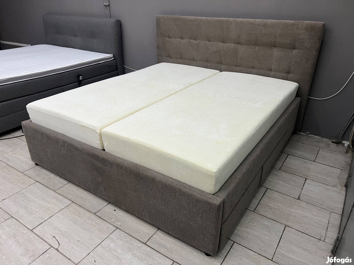Franciaágy kompletten 180*200 cm, tempur matracokkal