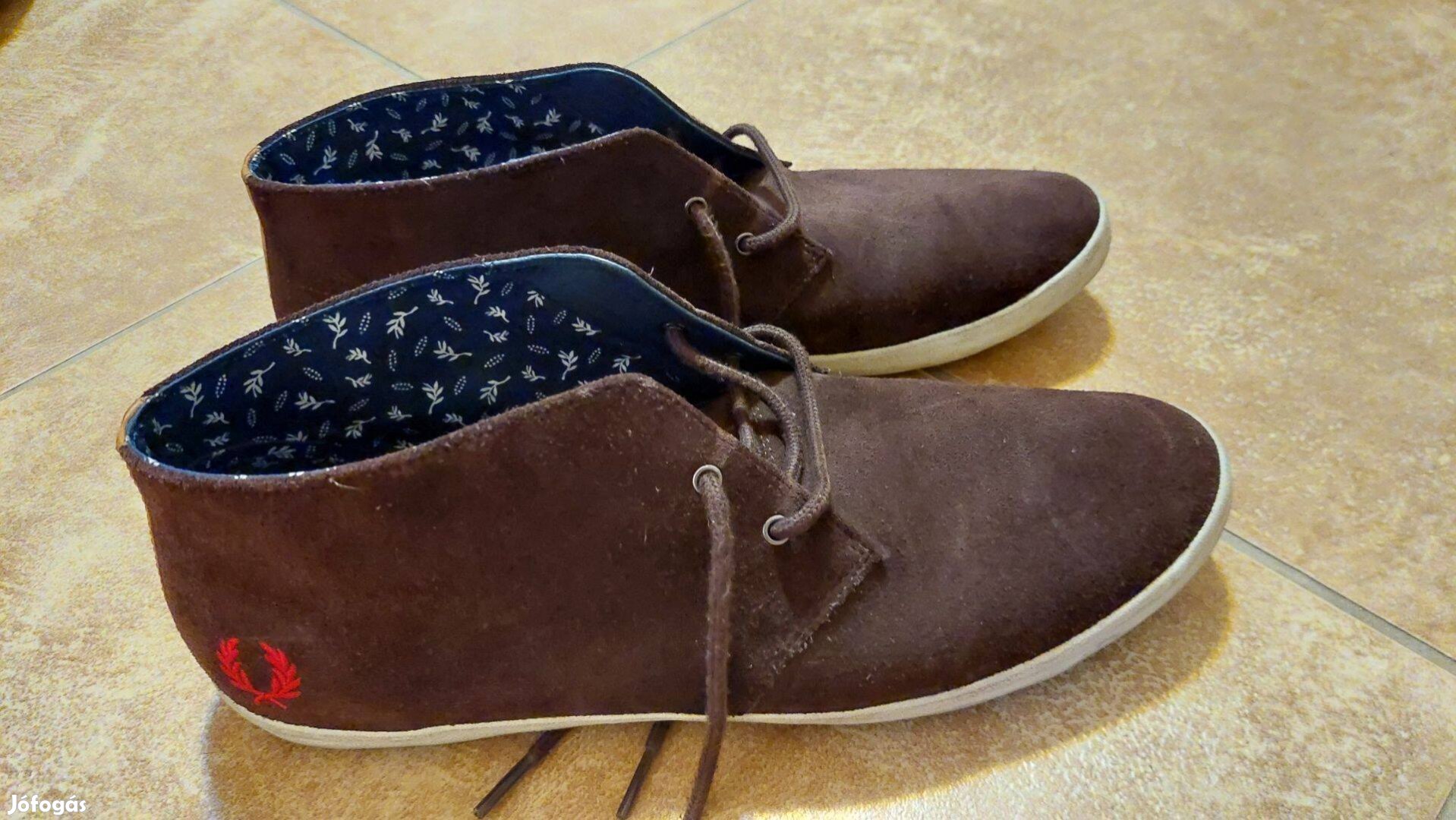 Fred Perry férfi magasszárú sportcipő sötétbarna szín 44 méret