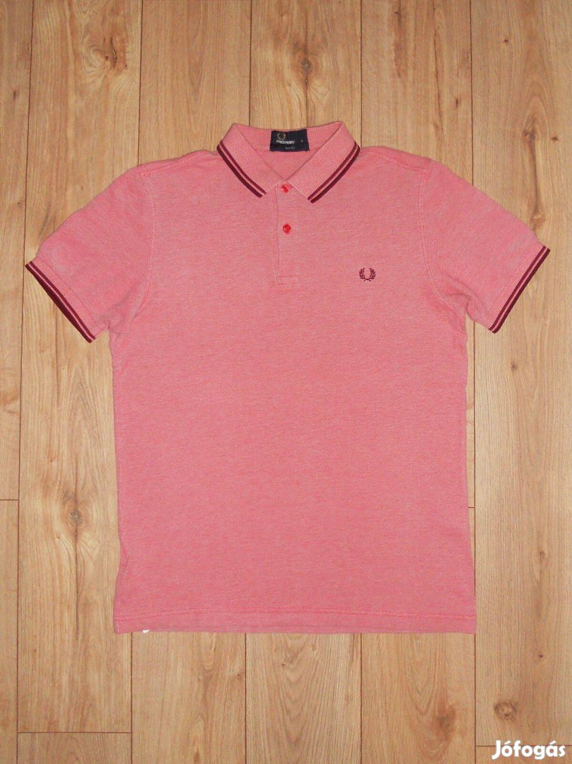 Fred Perry galléros póló S-es