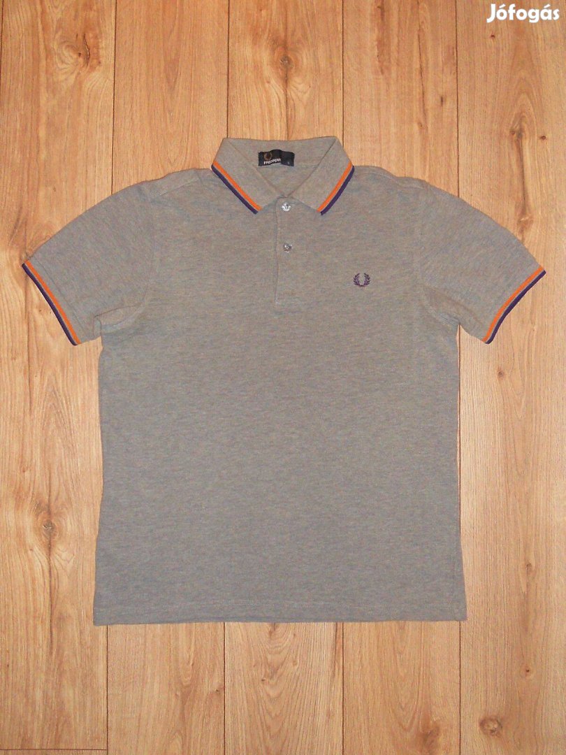 Fred Perry galléros póló S-es