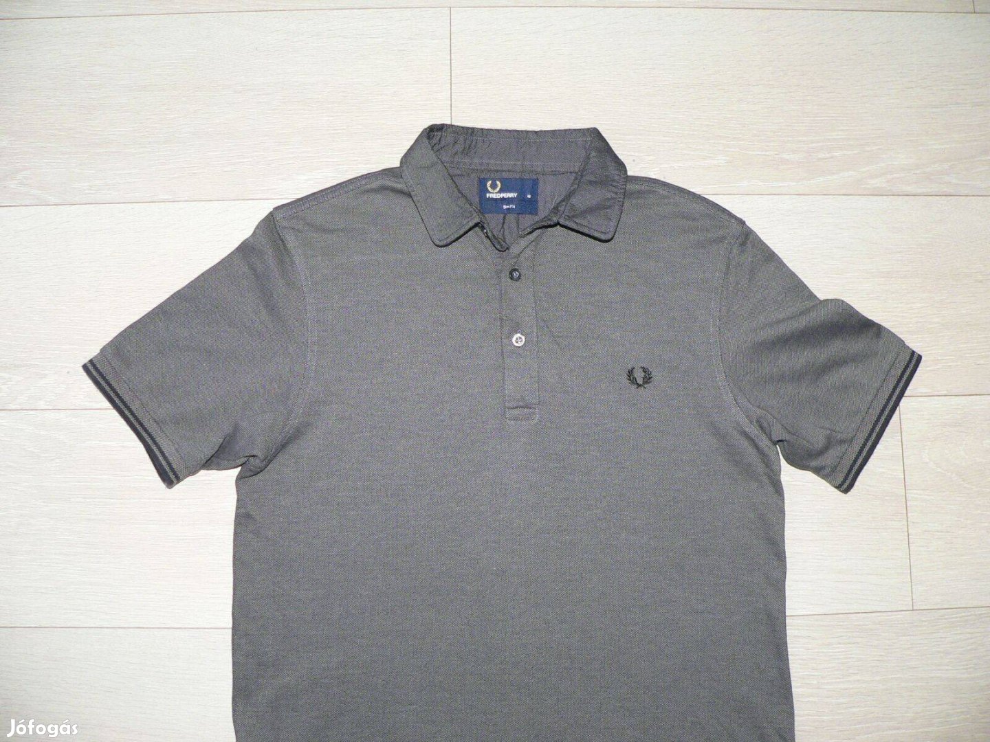 Fred Perry rövid ujjú galléros póló (M)