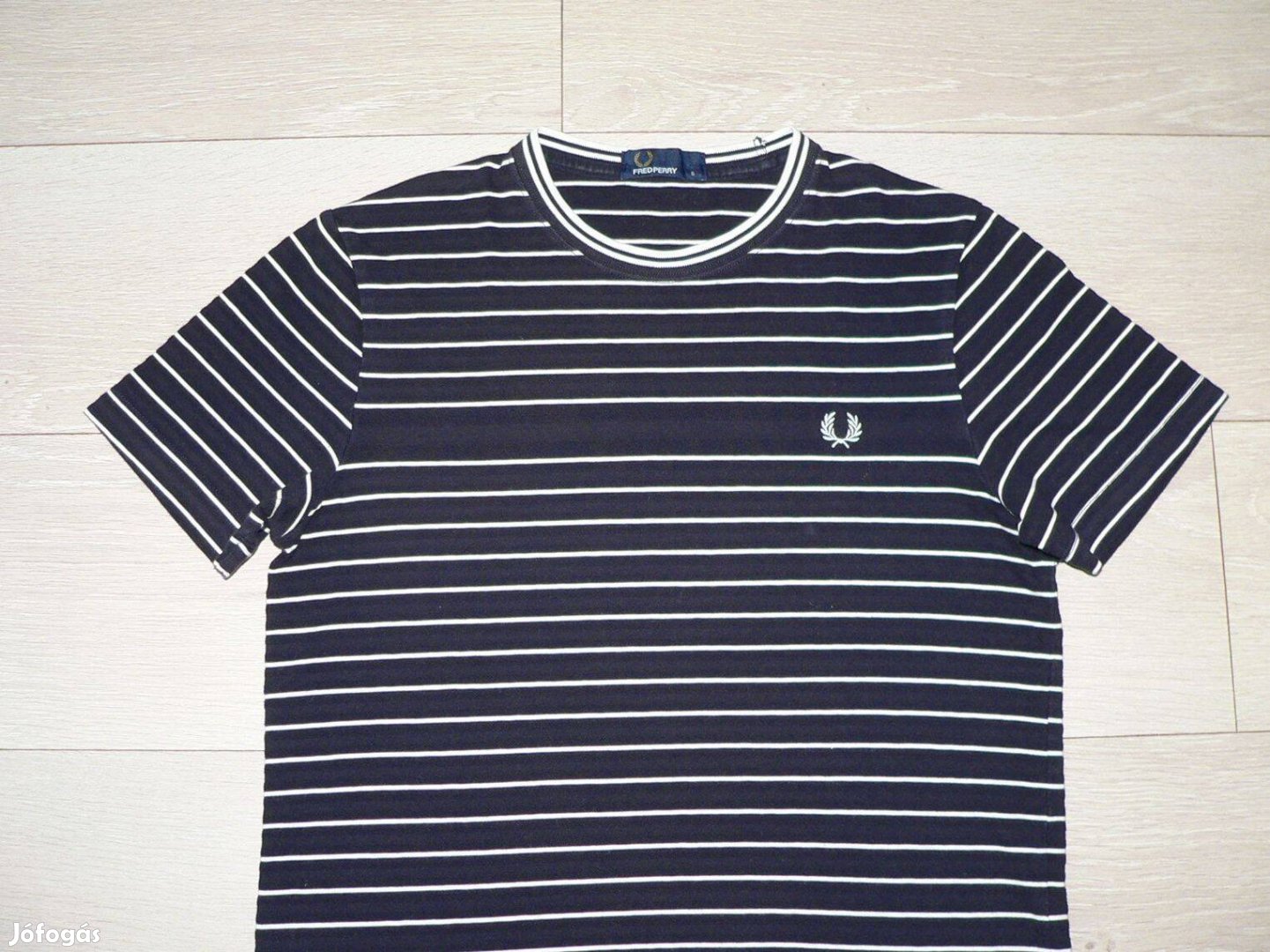 Fred Perry rövid ujjú póló (S)