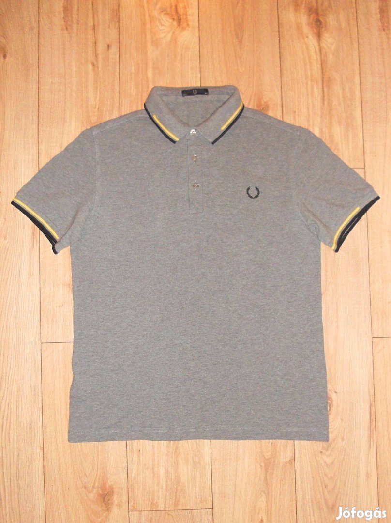 Fred Perry szürke galléros póló (S-es)