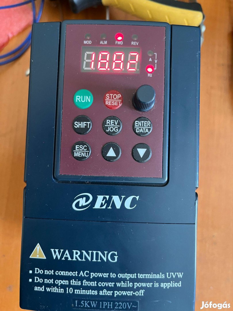 Frekvenciaváltó inverter 1.5kW ENC nem Siemens 1 fázis