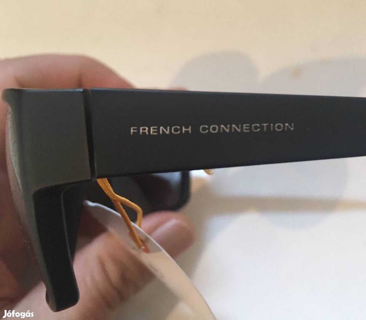 French connection napszemüveg ( új) 