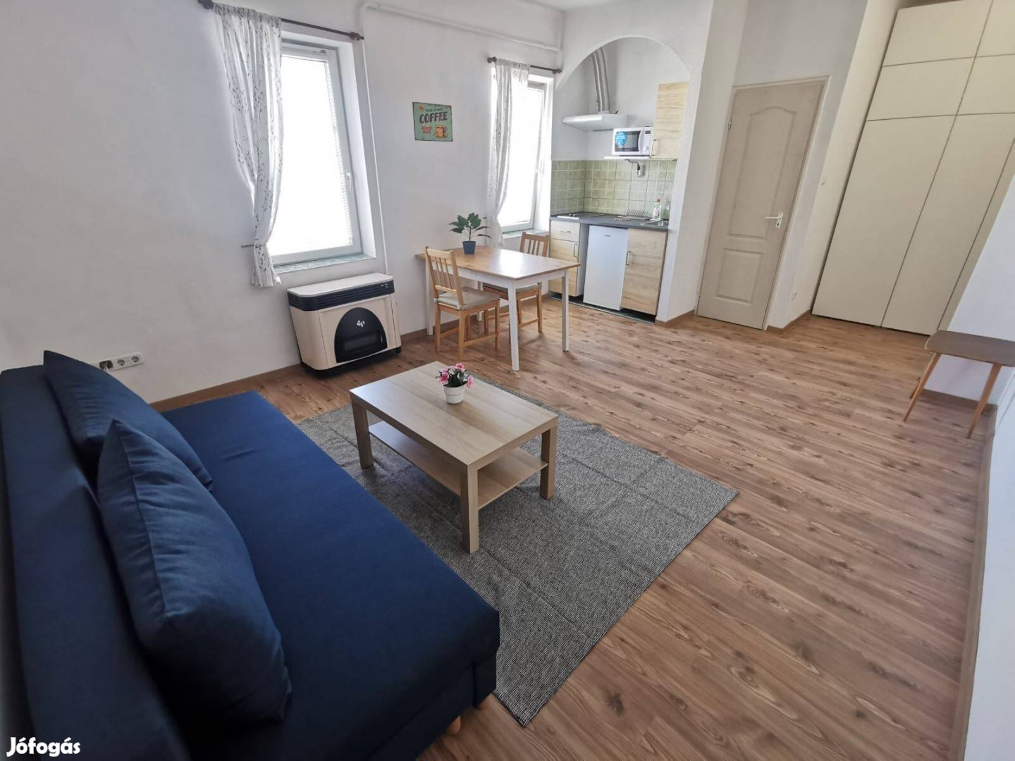 Frissen felújított 1szobás lakás várja első lakóit