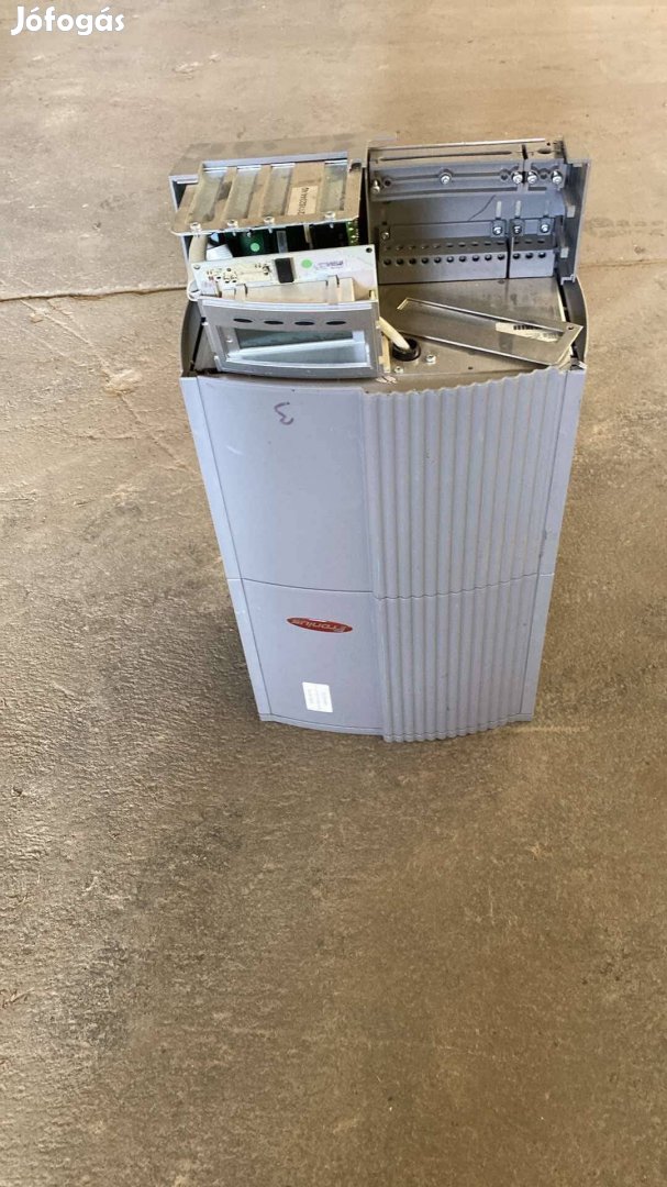 Fronius napelem invertel!