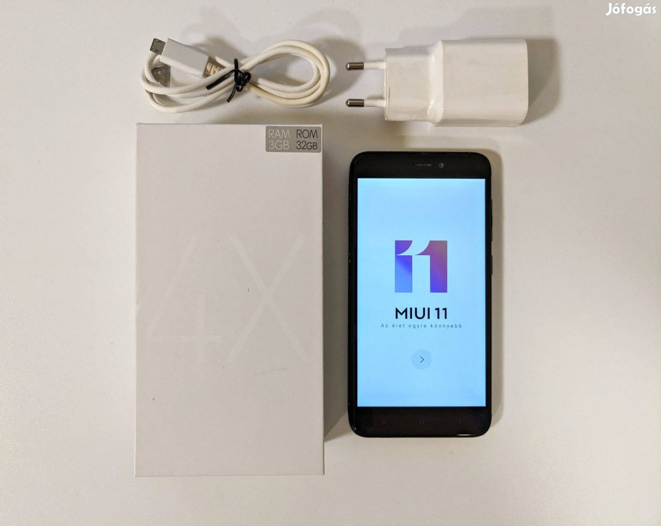 Független Xiaomi Redmi 4X 3/32GB + extra 32GB Kingston microsd kártya