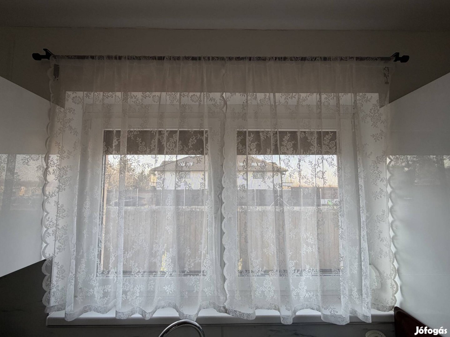 Függöny kb 135x130cm 2db