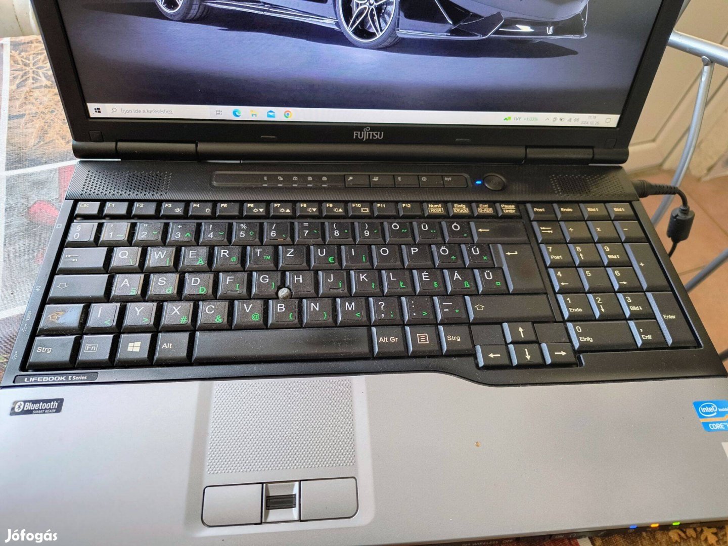 Fuji E782 laptop