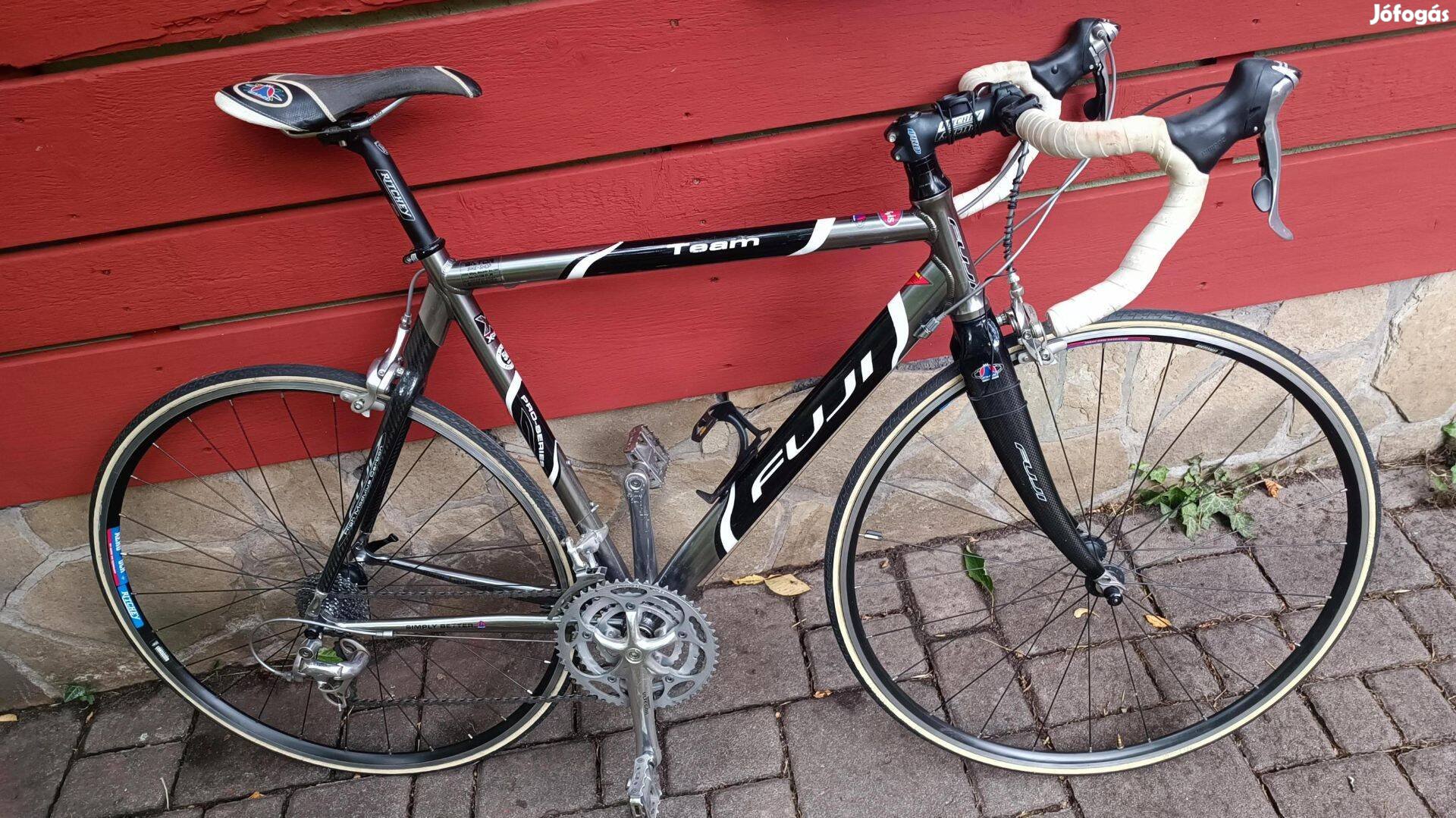 Fuji Team Ultegra - országúti kerékpár 56 cm