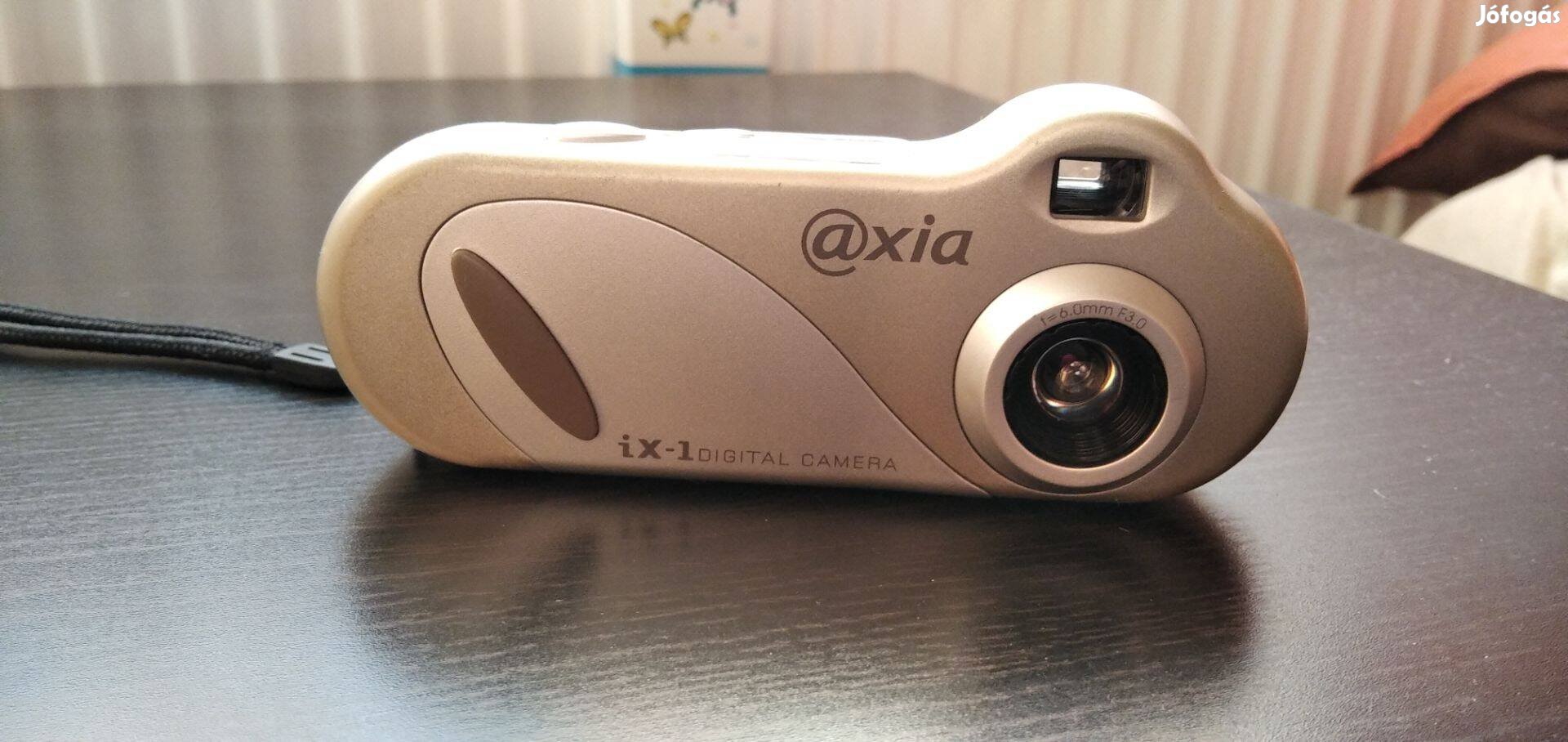Fujifilm Axia iX-1